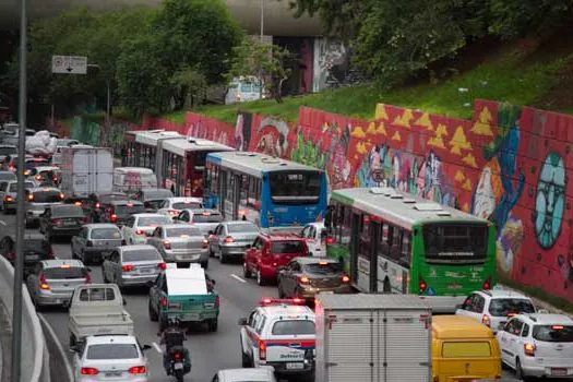 Estado de SP tem 16 acidentes de trânsito com feridos por hora