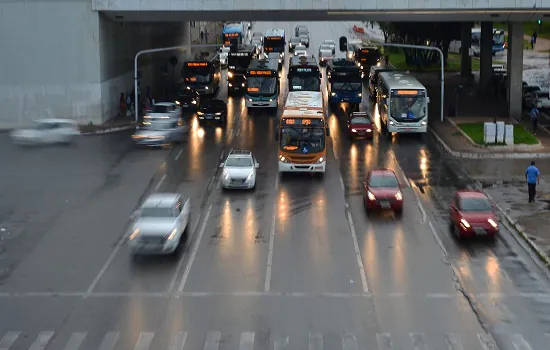 Rodízio para veículos com placas finais 5 e 6 estará em vigor nesta quarta-feira (15)