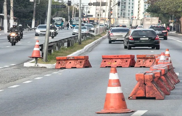 Faixas reversíveis serão ativadas a partir das 13h desta segunda-feira (05)