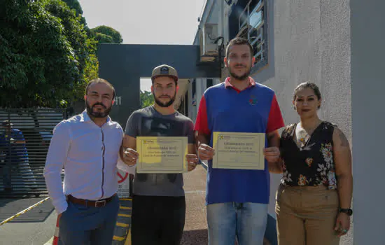 Tratadores do CCZ se qualificam como auxiliar veterinário