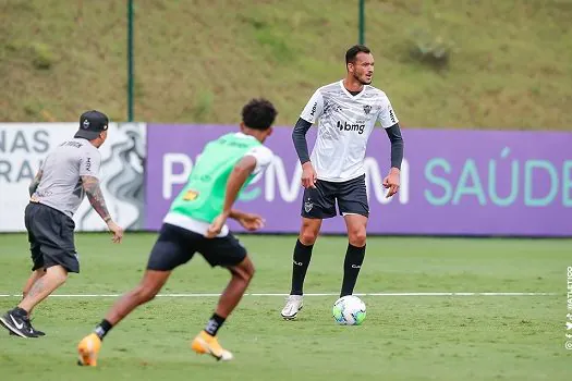 Atlético-MG recebe o Coritiba na abertura da 27ª rodada