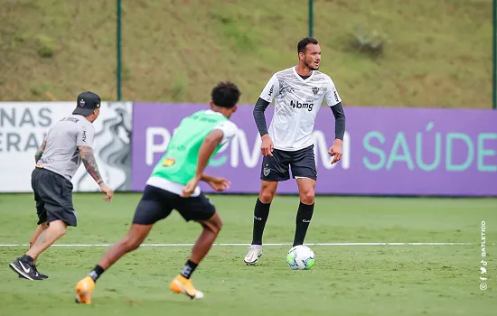 Atlético-MG recebe o Coritiba na abertura da 27ª rodada