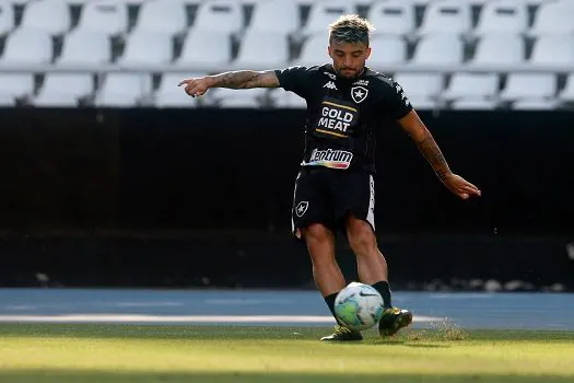 Sonhando com a permanência na Série A, Botafogo recebe Atlético-GO no Engenhão