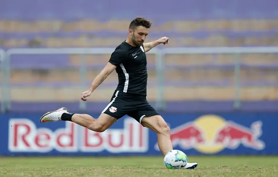 Bragantino e Vasco encerram a quarta-feira de futebol