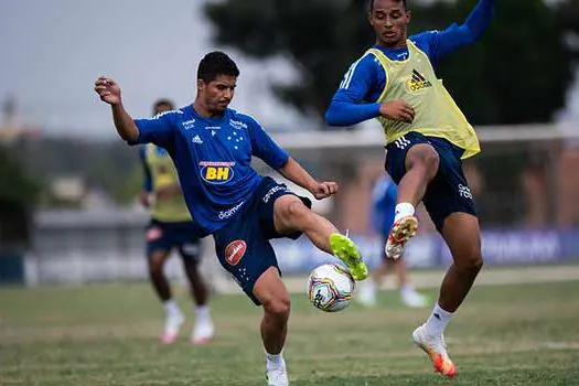 Cruzeiro enfrenta líder Cuiabá para sair da zona de rebaixamento da Série B