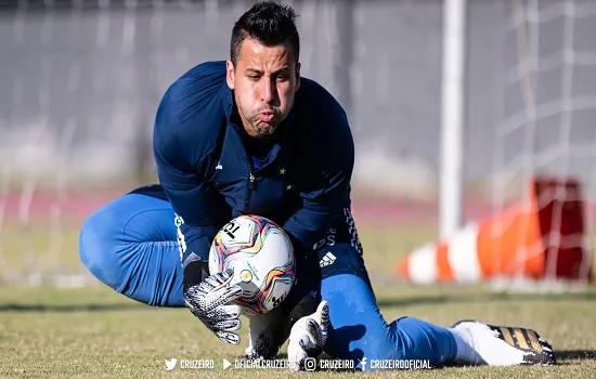 Vitória recebe o Cruzeiro em duelo equilibrado na Série B