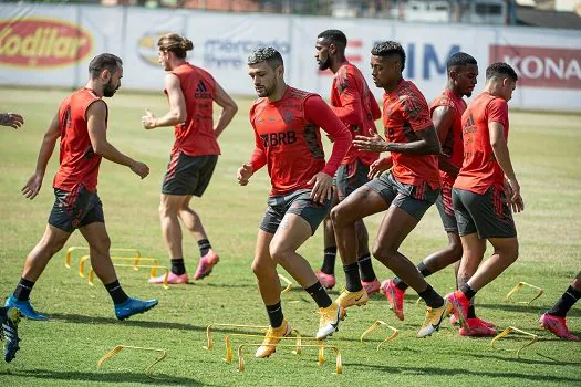 Com ‘semana livre’, Flamengo utilizará força máxima em estreia contra o Palmeiras