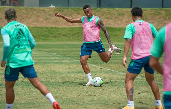 Sport recebe o Flamengo na Ilha do Retiro tentando se afastar do Z4