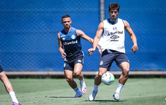 Fortaleza e Grêmio medem forças na Arena Castelão pela 29ª rodada do brasileirão