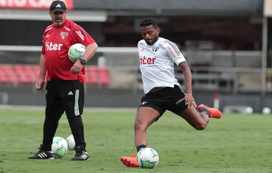 São Paulo tenta se recuperar contra o Ceará no Morumbi