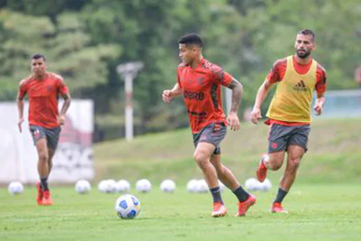 Bragantino enfrenta Flamengo pela 24ª rodada do Brasileiro