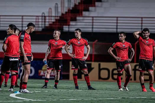 Atlético-GO e Goiás fecham a 24ª rodada do brasileirão