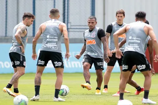 Fortaleza e Corinthians abrem a 24ª rodada do brasileirão nesta quarta-feira