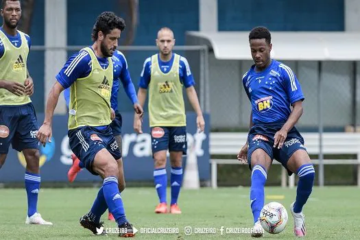 CRB e Cruzeiro se enfrentam para se afastarem de vez do Z4