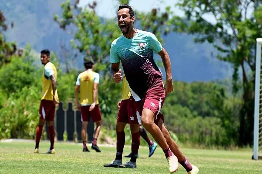 Fluminense e Bragantino se enfrentam no Maracanã