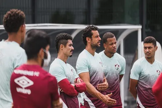 Vasco e Fluminense se enfrentam em São Januário