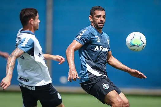 Grêmio e Goiás se enfrentam em jogo atrasado da 6ª rodada