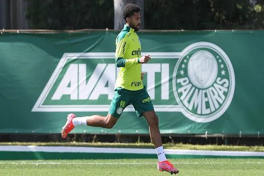 Sem descanso, Palmeiras treina de olho na Católica; Matheus Fernandes vai a campo