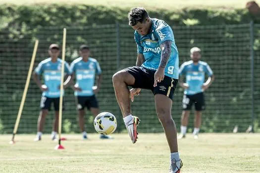 Em baixa, Santos estreia técnico contra o Fluminense-PI na Copa do Brasil