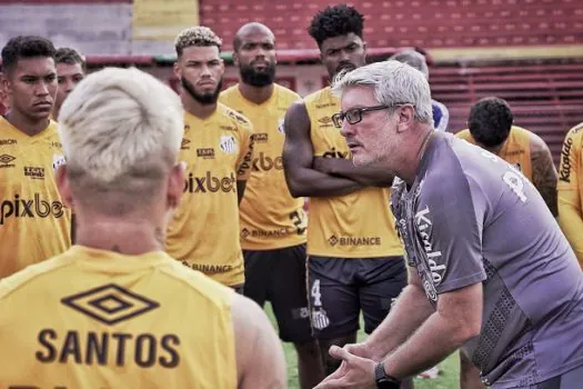 Odair Hellmann inicia preparação do Santos para clássico preocupado com lesões