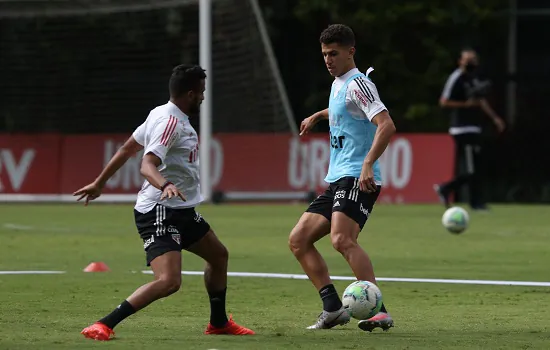 São Paulo recebe Grêmio no Morumbi para jogo decisivo da semifinal da Copa do Brasil