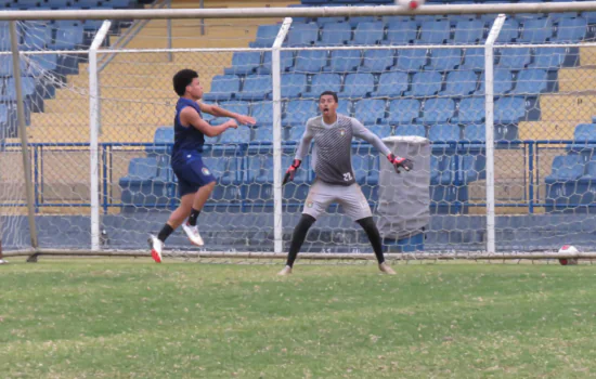 São Caetano inicia semana de treinamentos