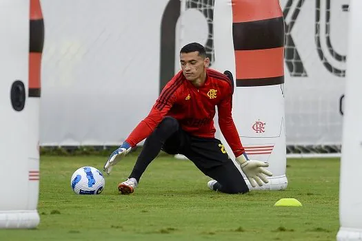 Duelo Flamengo x Corinthians define 1º semifinalista da Libertadores