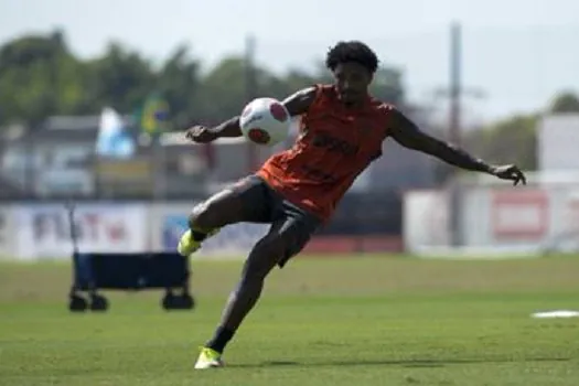 Campeonato Carioca: Vasco e Flamengo se enfrentam hoje (16)