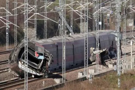 Itália: trem atinge equipe que fazia manutenção dos trilhos e mata 5