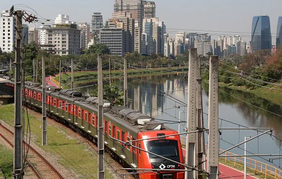 SP: Problemas de circulação nas linhas 7 e 10 de trens provocam atrasos