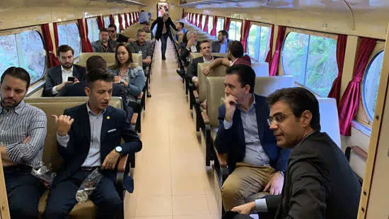 CPTM faz viagem teste de trem turístico para a Baixada Santista partindo do ABC