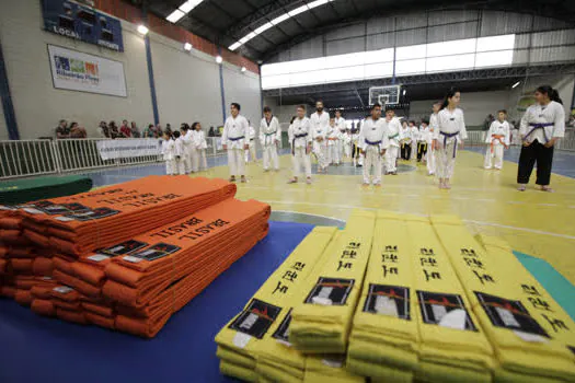 Ribeirão Pires realiza exame de faixas de Taekwondo