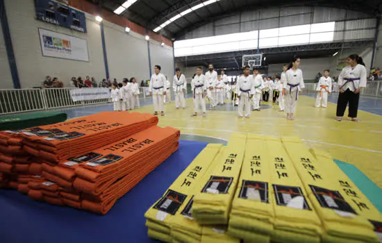 Ribeirão Pires realiza exame de faixas de Taekwondo