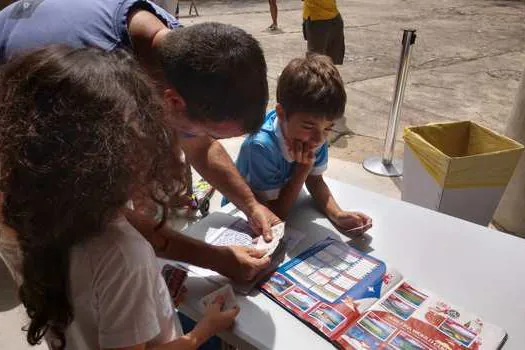 Museu do Futebol retoma Encontro de Colecionadores de Figurinhas