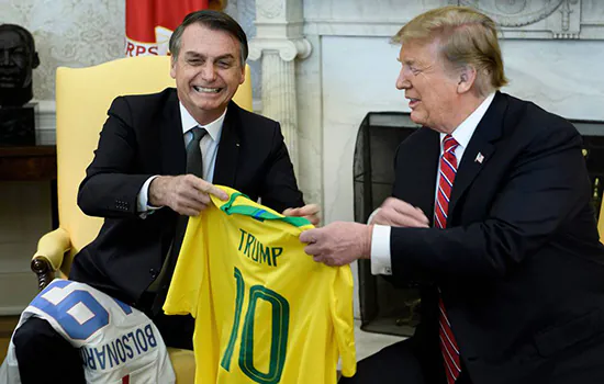 trump-bolsonaro-camisetas-brendan-smialowski-afp_27d1fdfe.jpg