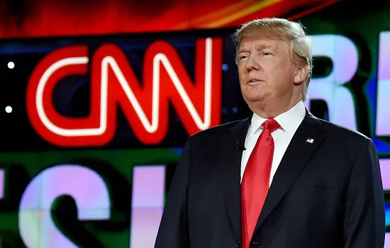 Trump processa ‘CNN’ por difamação e pede R$ 2