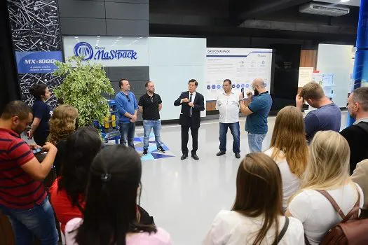 Turismo Industrial de São Bernardo recebe universitários de Lajeado (RS)