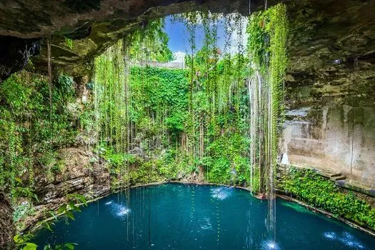 Mistério e aventura nos cenotes da Riviera Maya