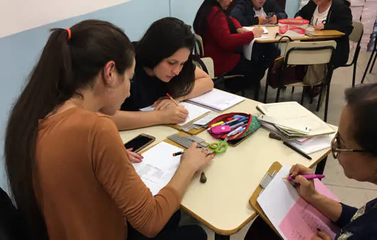 Ribeirão Pires forma mais uma turma em curso gratuito de braile