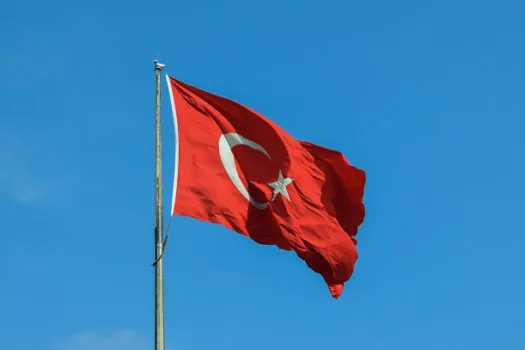 CPI anual da Turquia desacelera a 57,7% em janeiro, no menor nível em 11 meses