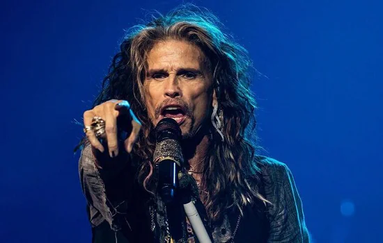 Steven Tyler se interna em clínica de reabilitação após recaída com drogas