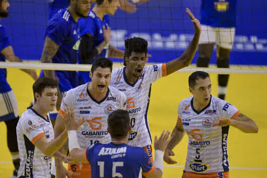 Superliga Banco do Brasil: Azulim/Gabarito/Uberlândia e Vôlei Renata duelam nesta terça