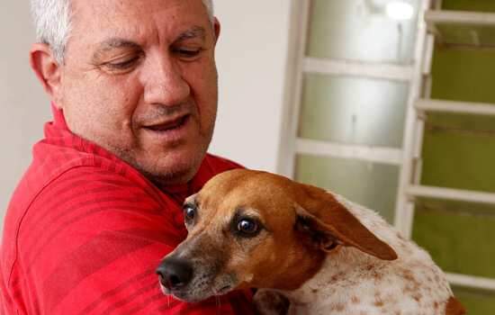 Ubiratan Figueiredo pede Março Azul Marinho para alertar sobre verminoses em pets