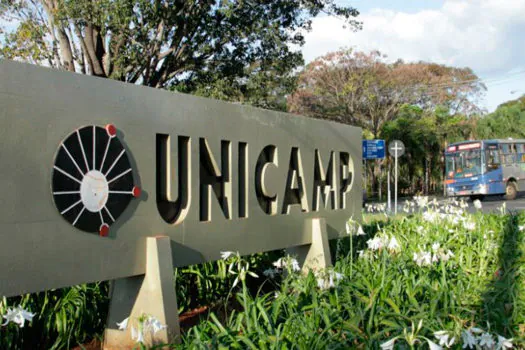 Funcionários da Unicamp entram em greve por reajuste salarial