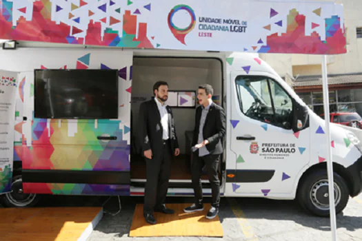 Unidade Móvel de Cidadania LGBTI estará nos terminais de ônibus no mês de dezembro