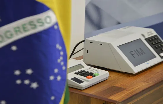 300 mil brasileiros devem votar no exterior