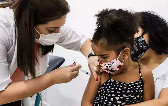 Mauá vacinará crianças contra a Covid em escolas