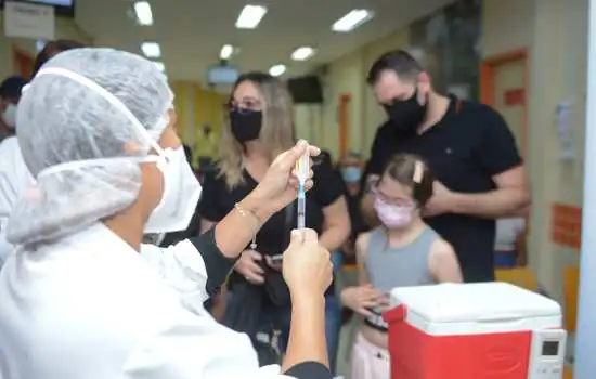 São Bernardo antecipa vacinação de crianças de 11 anos sem comorbidades para esta quinta