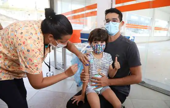 Mauá vacina contra a Covid e a gripe em dois locais no fim de semana