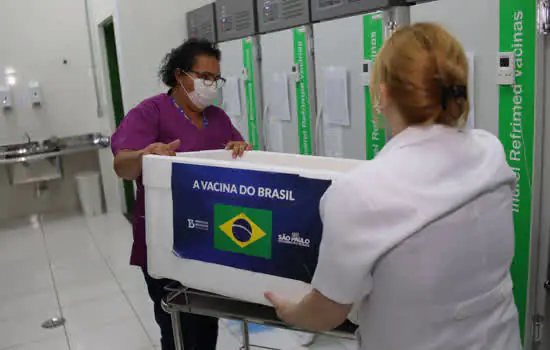 Santo André começa a agendar vacinação de idosos de 69 a 71 anos